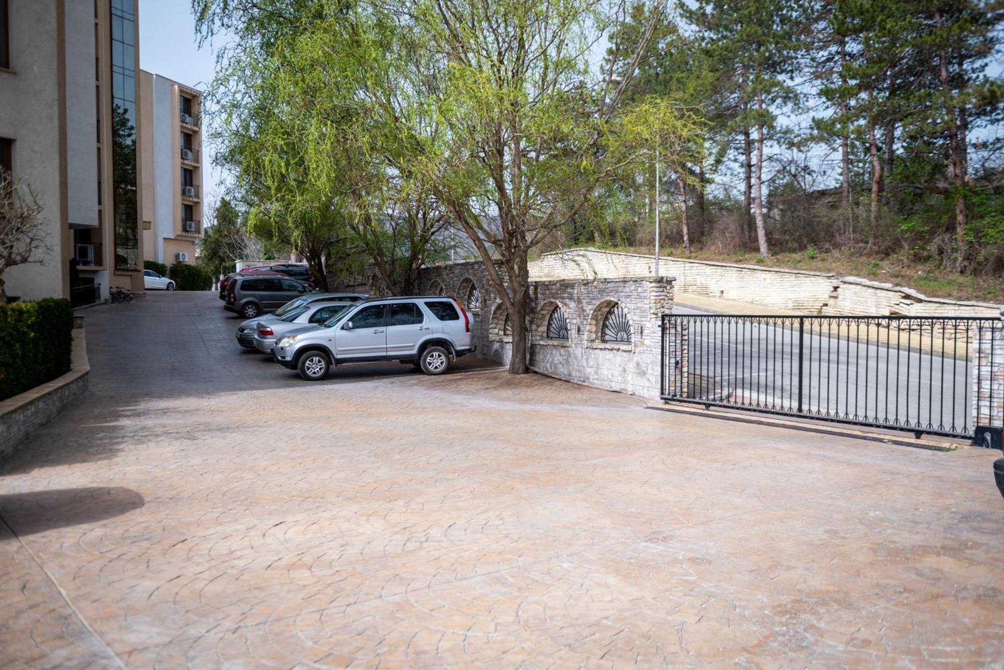 Queen'S Garden Balchik Apartment Exterior foto