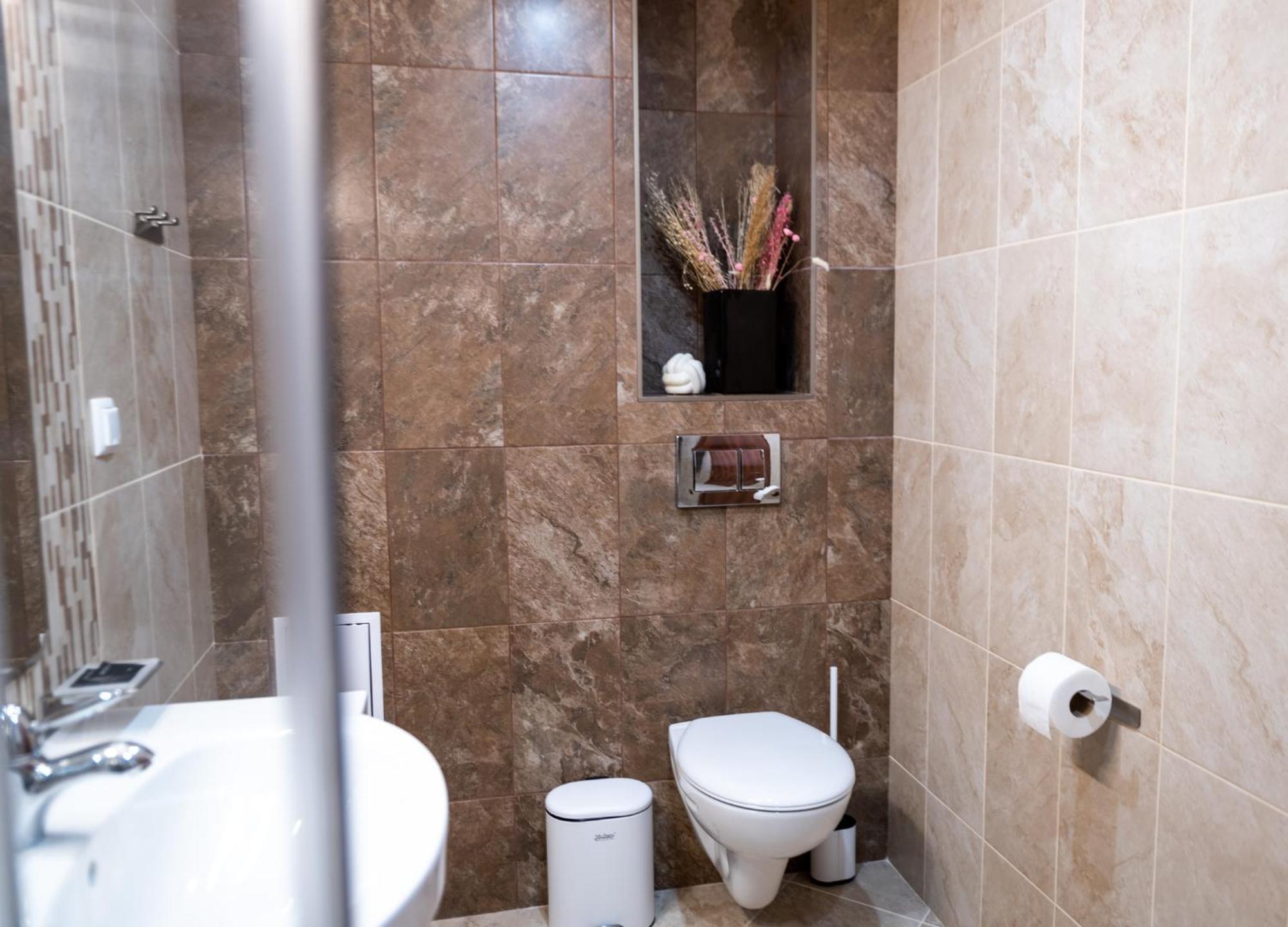 Queen'S Garden Balchik Apartment Exterior foto