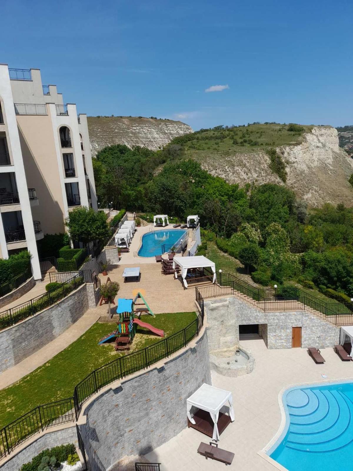 Queen'S Garden Balchik Apartment Exterior foto